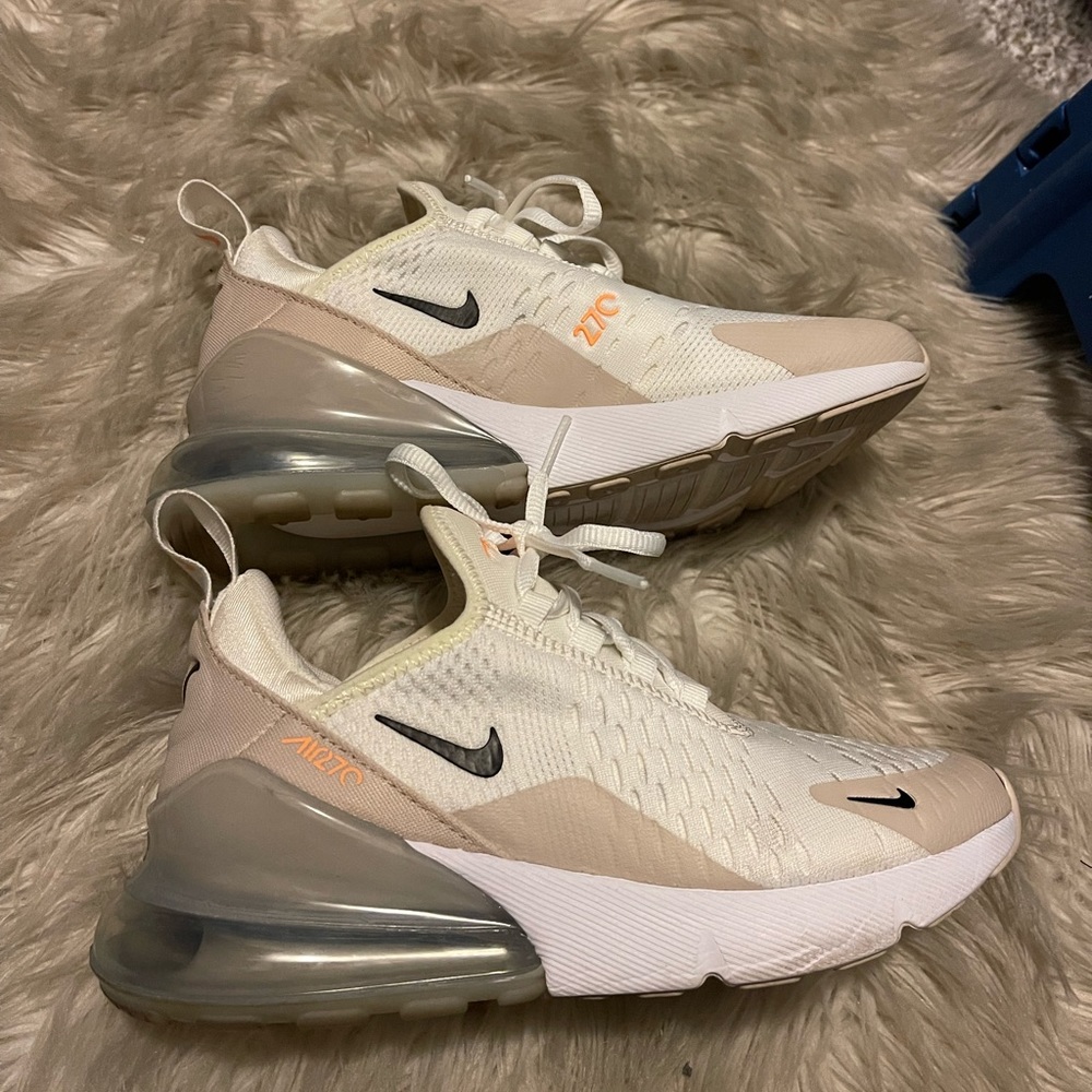 Womens Nike Air Max
